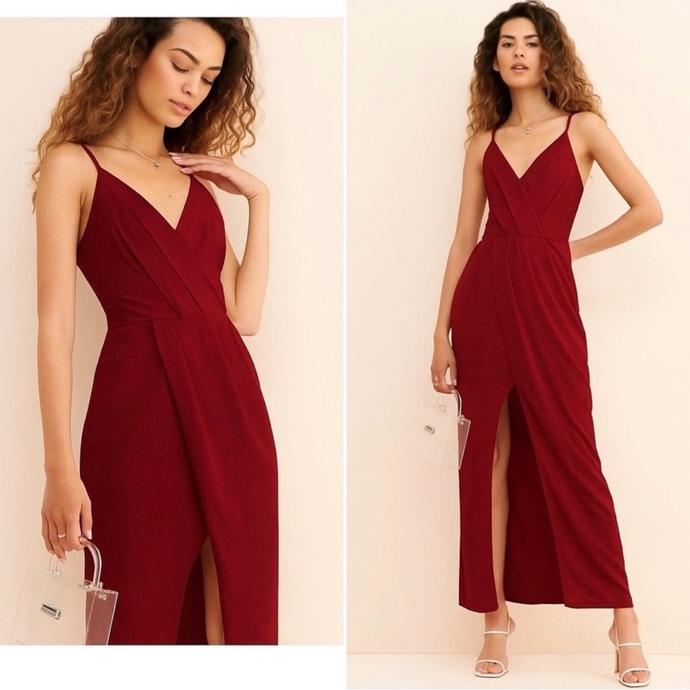 Chic Burgundy Sleeveless Maxi Dress